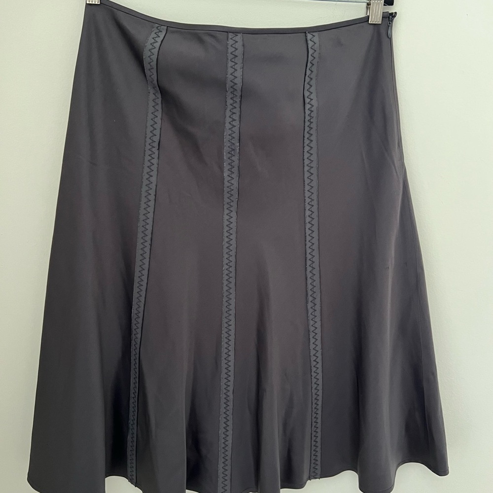 Tahari Gray Silk Skirtl - Picture 7 of 12